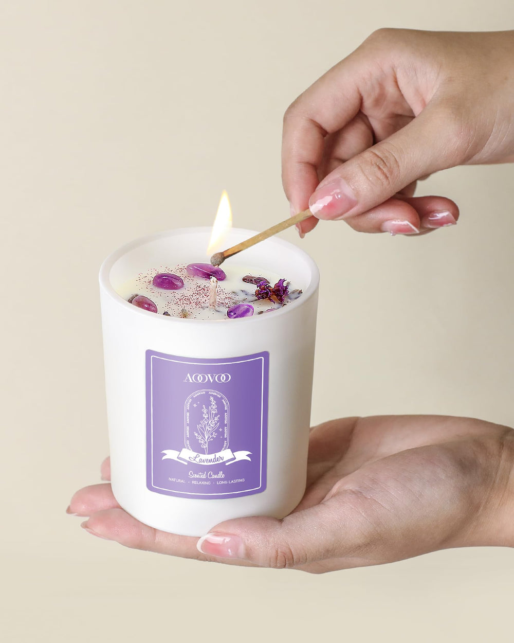 AOOVOO 10oz soy candle burn time preview shows long-lasting fragrance.