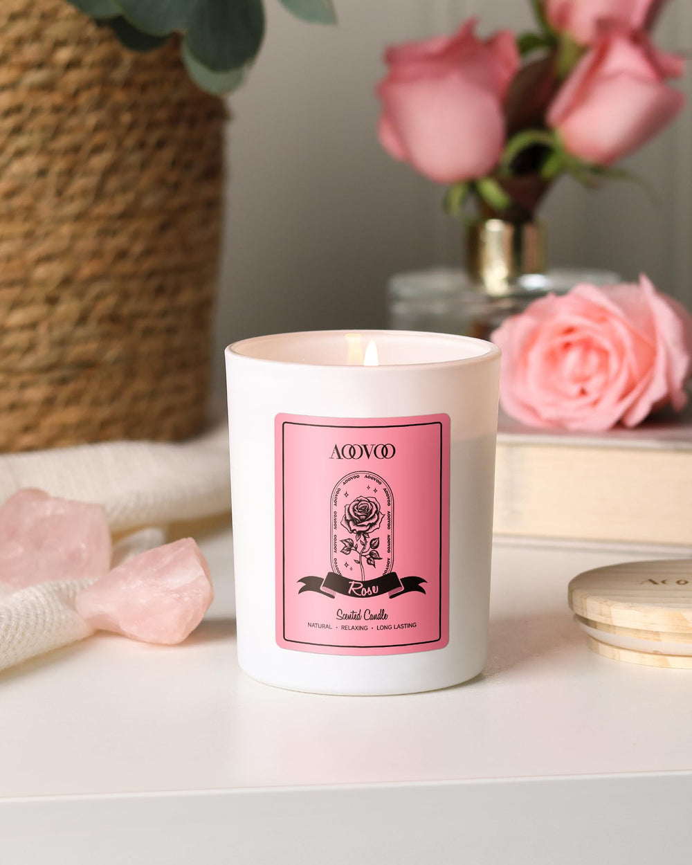 AOOVOO Crystal-infused candle supports mindful moments and relaxation rituals.