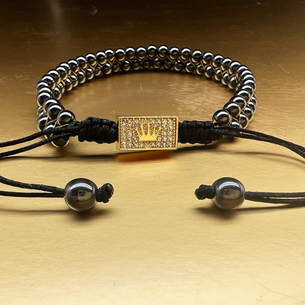 Apocalyptic-K adjustable bracelet size for a comfortable fit.