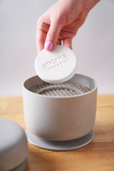 AromaTherapist AromaAmplifier dry-diffuser close-up shows no water or wax needed