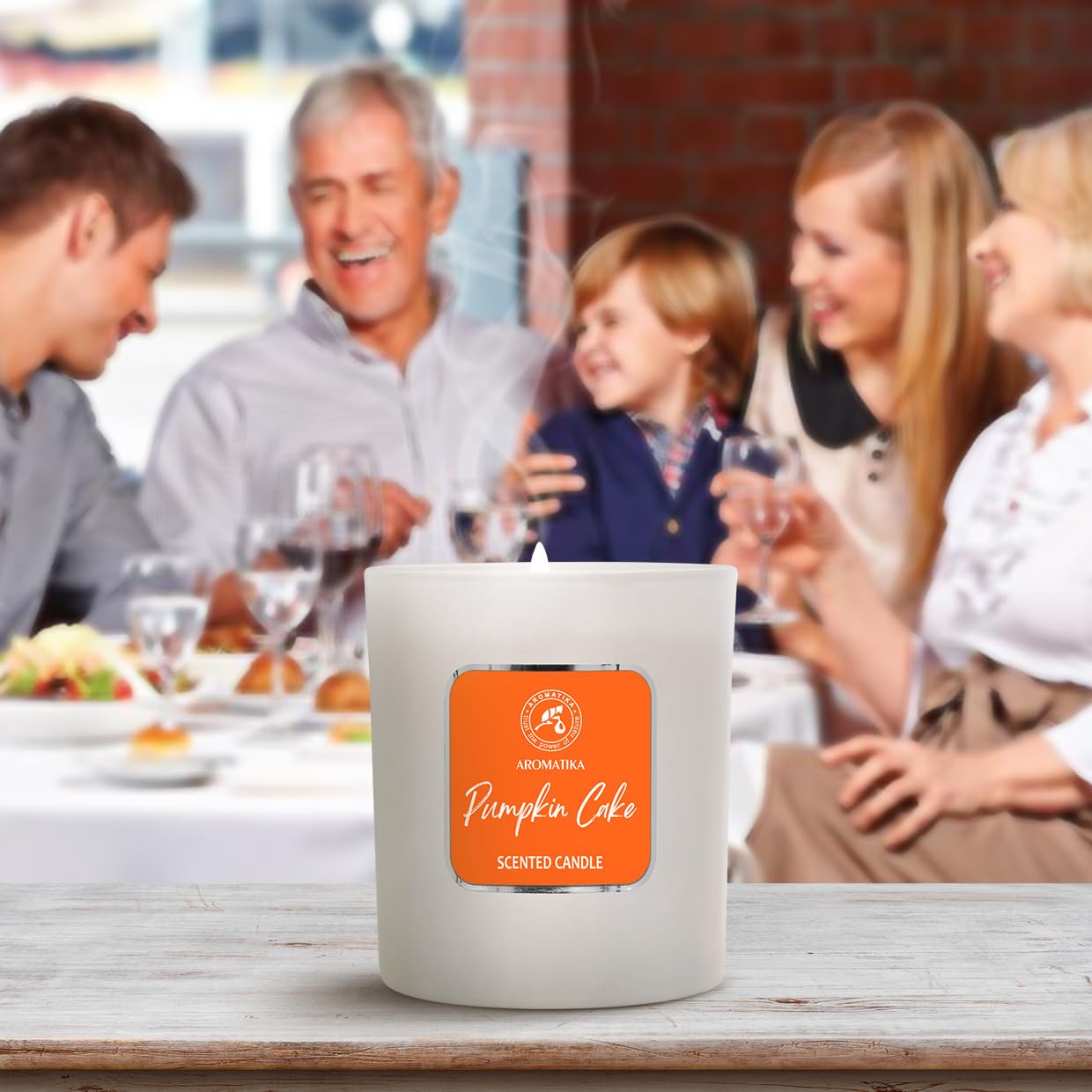 AROMATIKA Pumpkin Cake candle fits living room decor and gifting occasions.