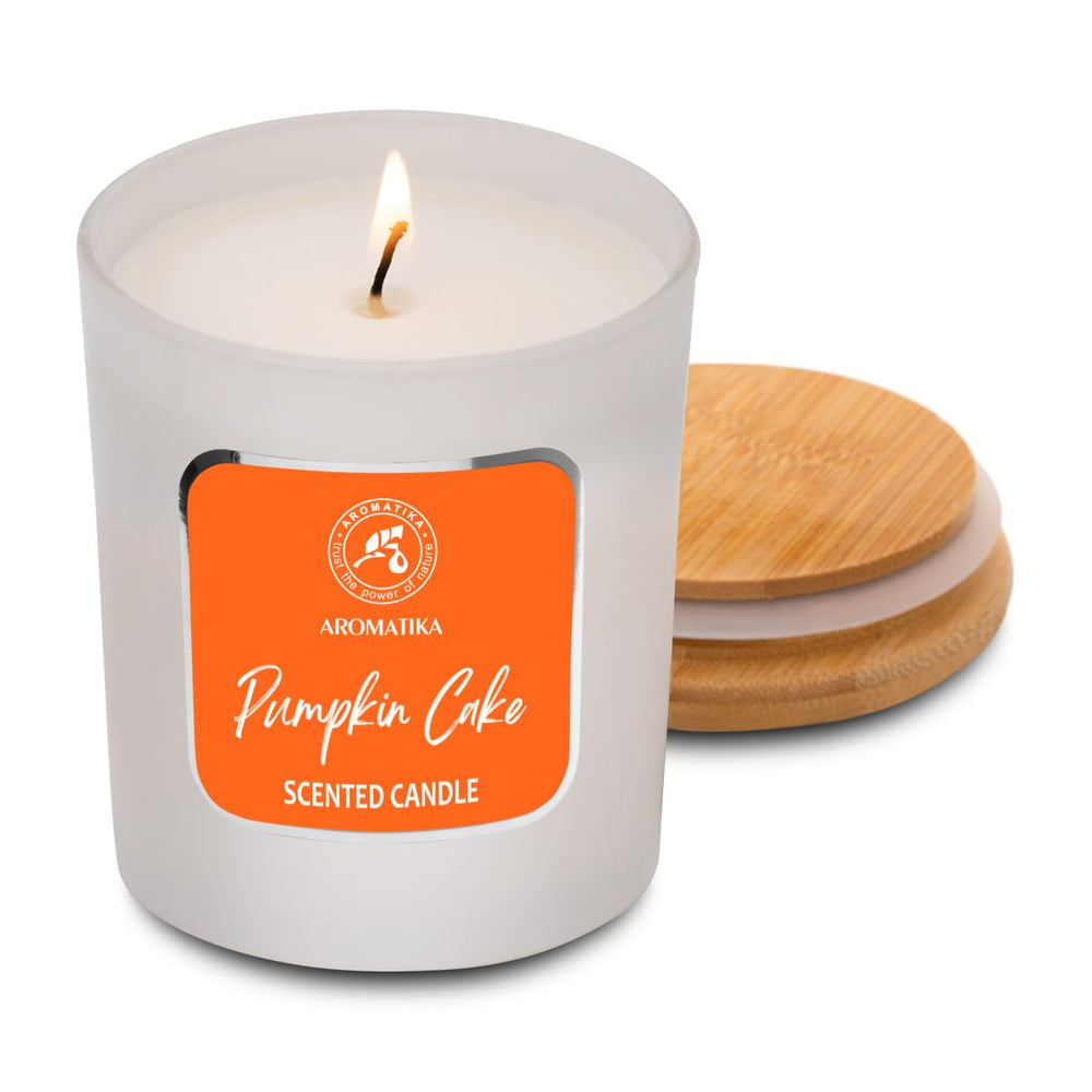 AROMATIKA Pumpkin Cake soy wax candle with long-lasting aroma for relaxing evenings.