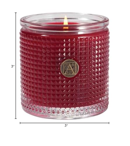 Aromatique 5.5 oz candle presents an even burn and consistent fragrance release.