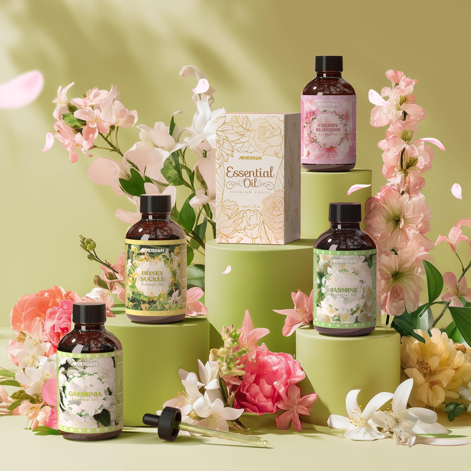 ARVIDSSON Honeysuckle oil for massage blends with floral notes.