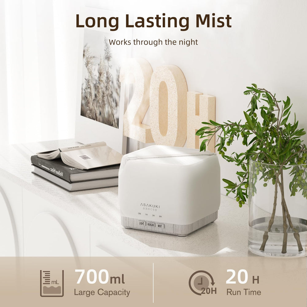 ASAKUKI diffuser releasing fine mist to refresh a room