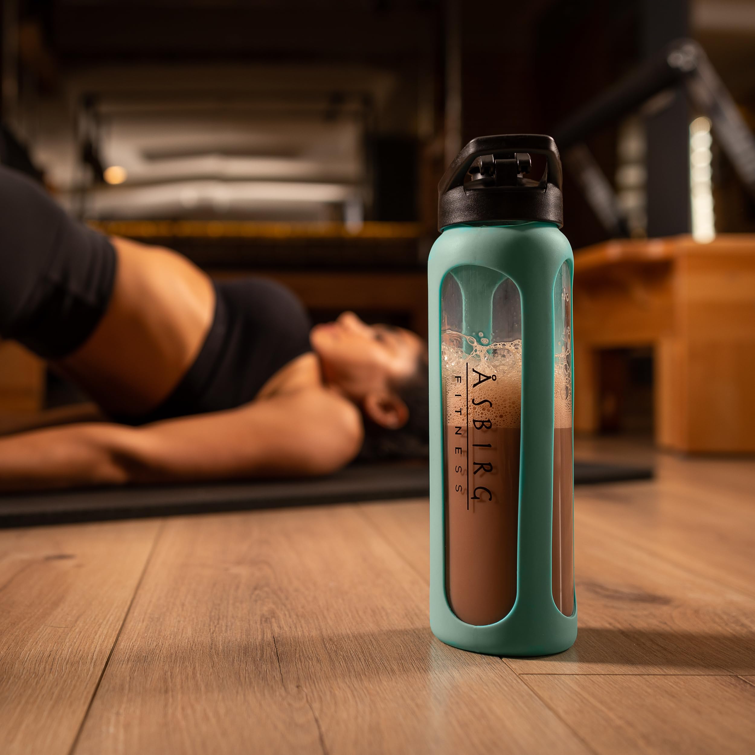 Asbirg Fitness packaging-ready shaker highlights BPA-free design and clean taste.