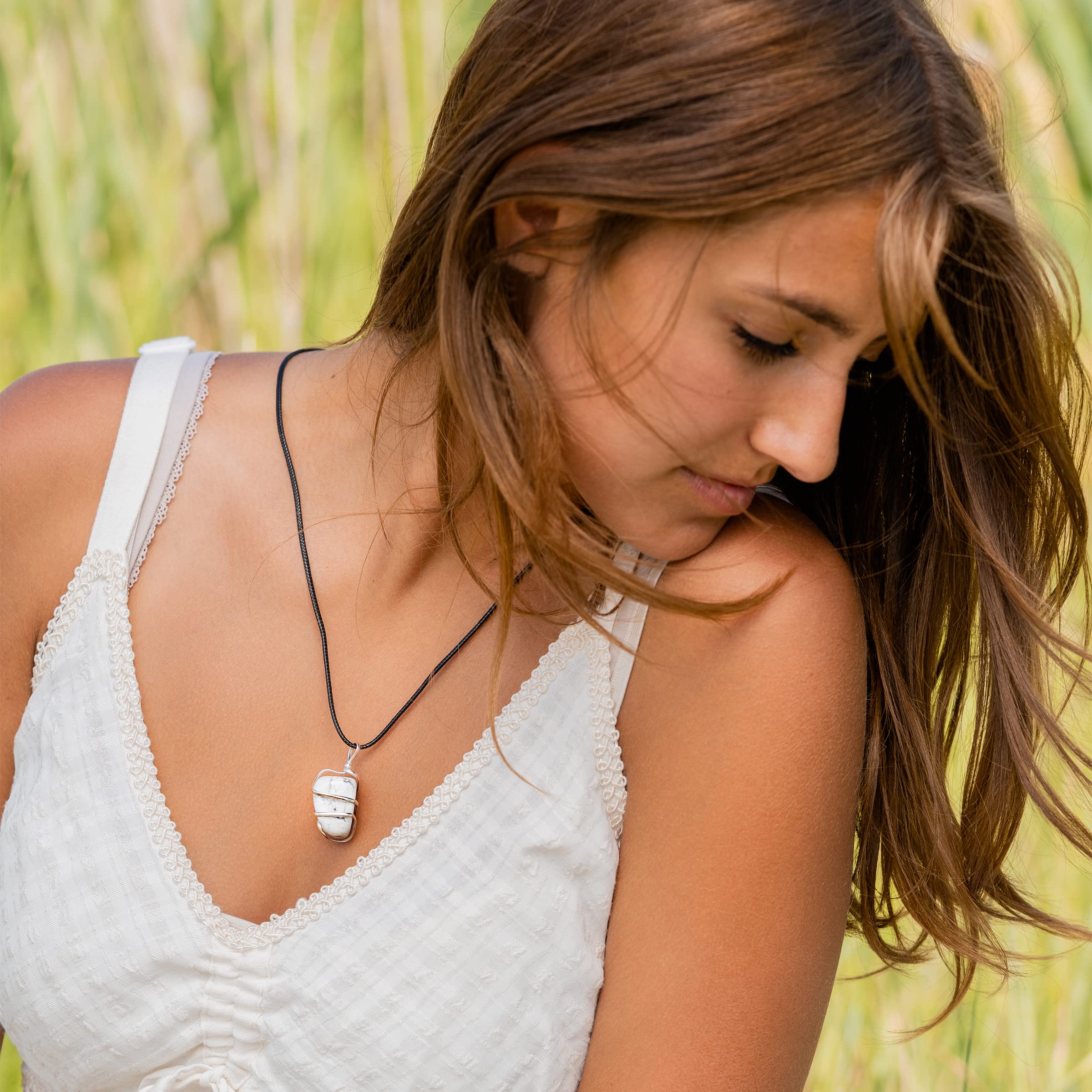 Ayana Howlite Necklace closeup bead highlights natural texture and handmade detail.