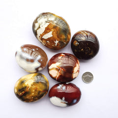 Bacatgem palm stone pocket display; decorative, ready for daily calm.