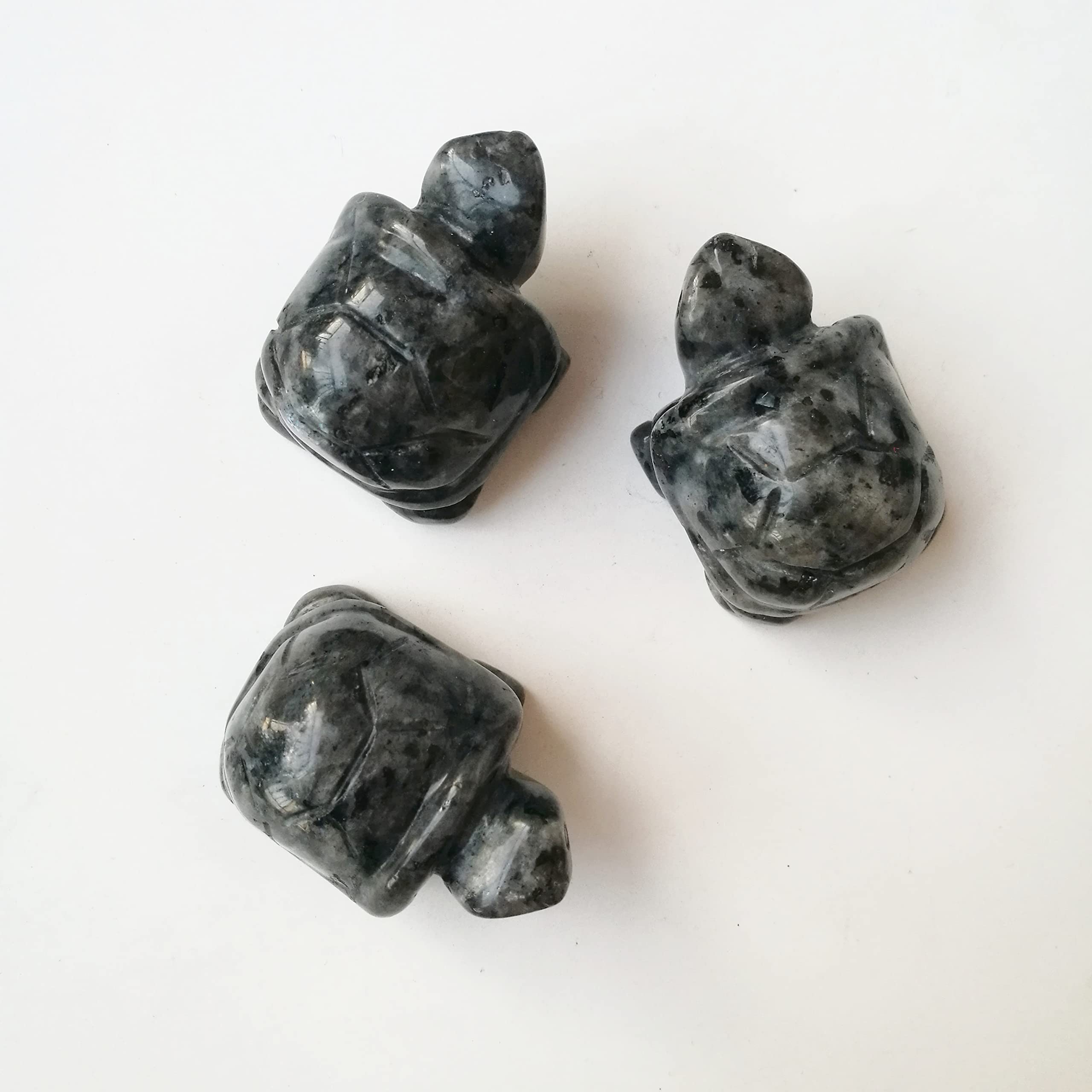 Bacatgem pocket-size tortoise statue promotes calm in home or office