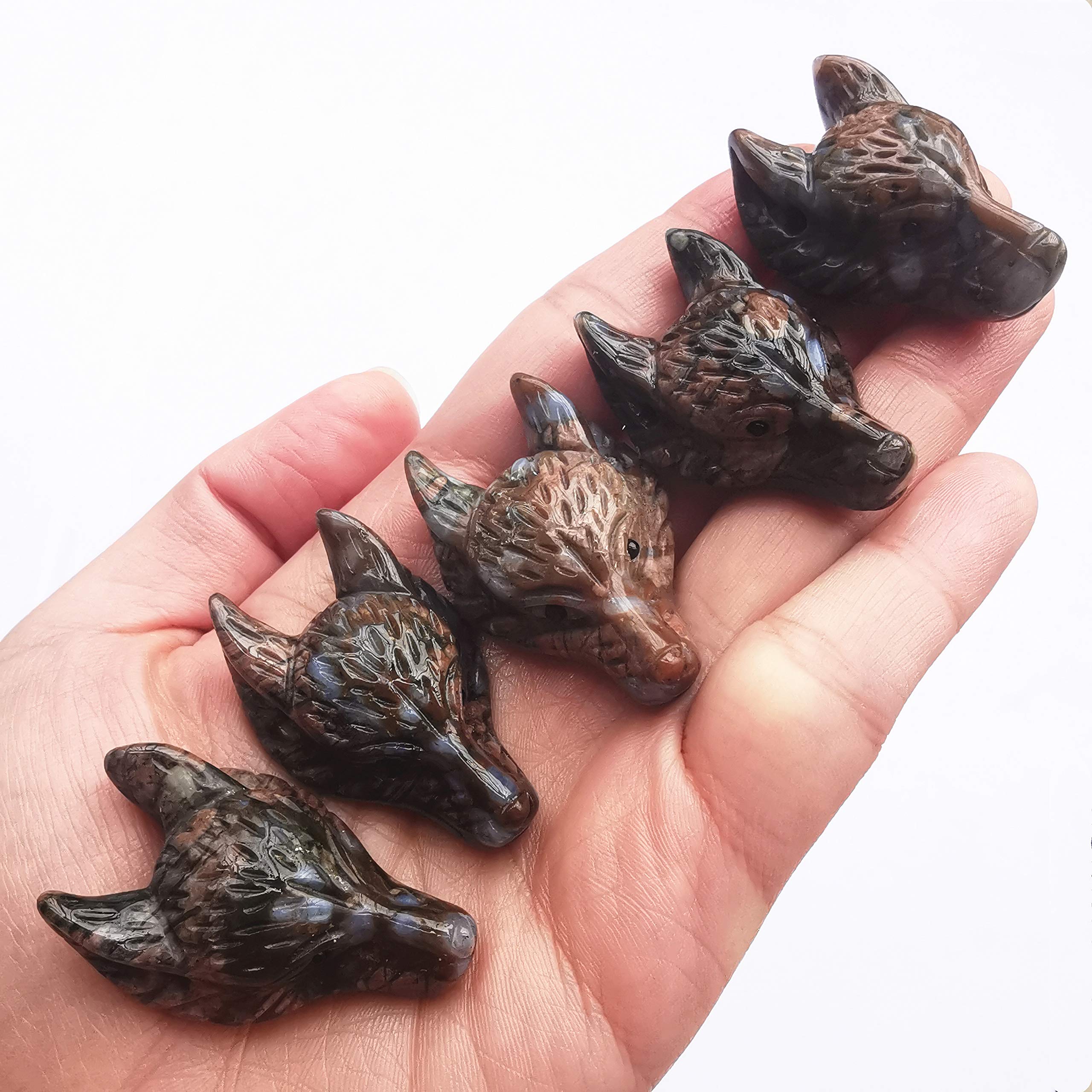 Bacatgem wolf head pendant hole design for creating a necklace or keychain