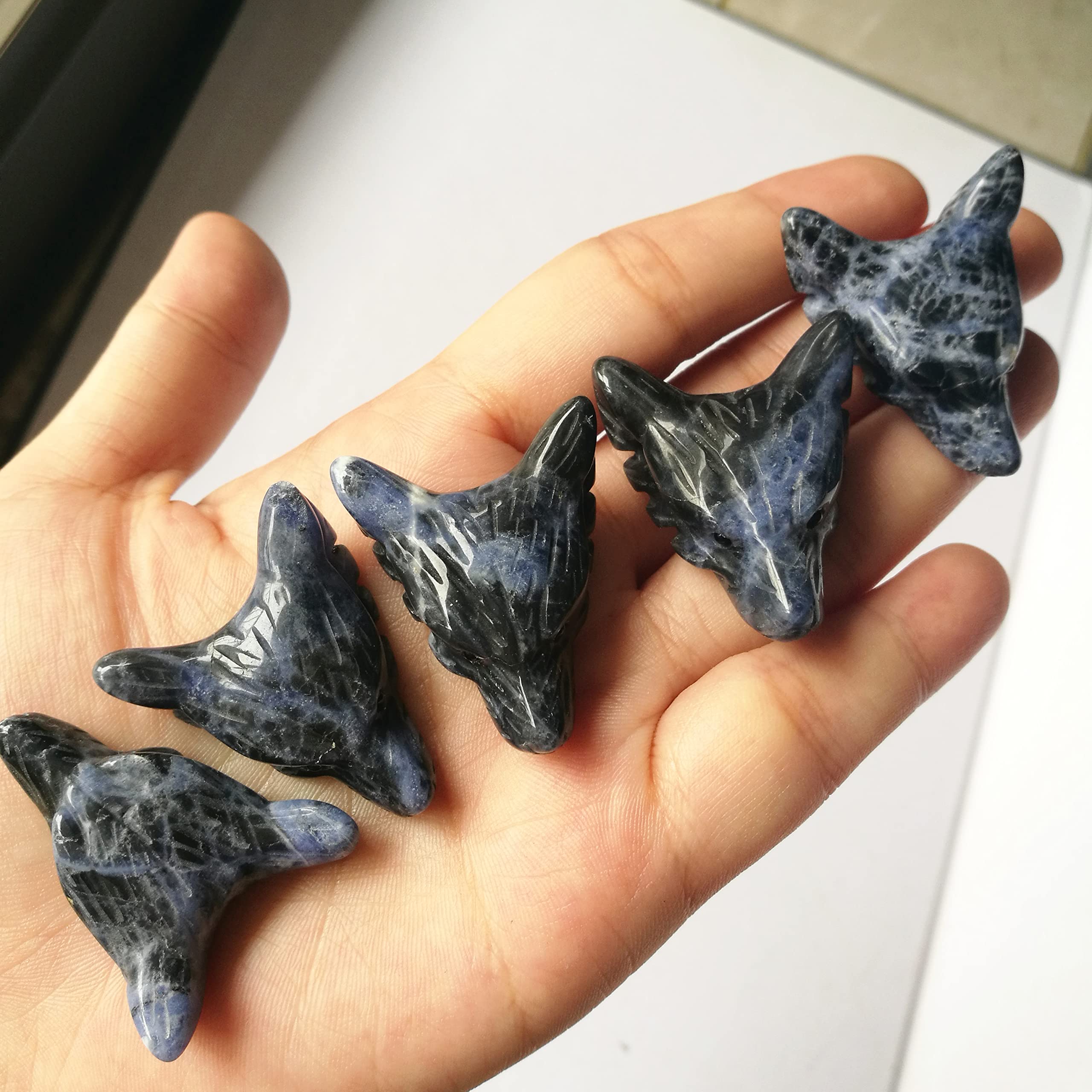 Bacatgem wolf head pocket crystal pendant, ideal for DIY jewelry and stress relief.