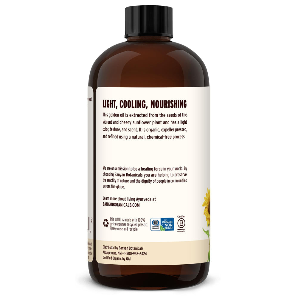 Organic label close-up highlights USDA organic status and fair sourcing.