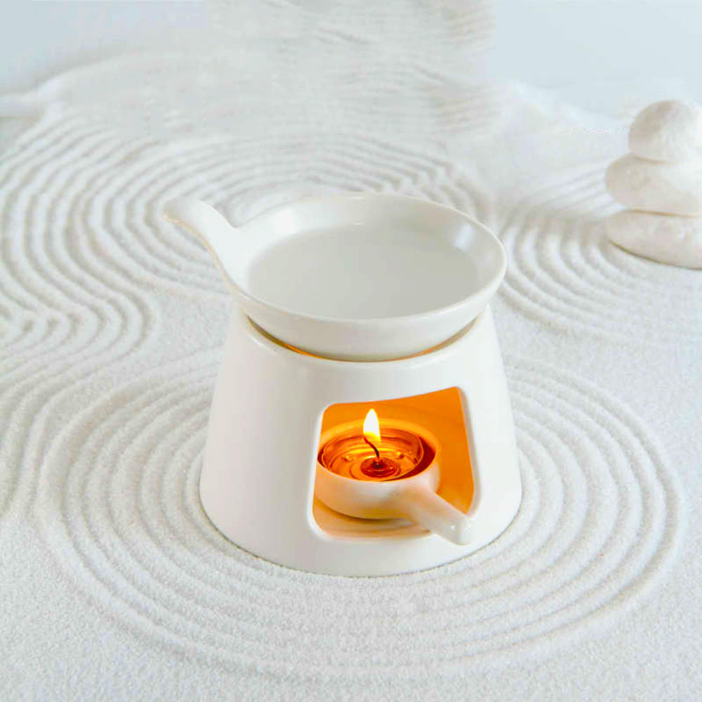 BAOBYAO essential oil burner releasing calming aromas