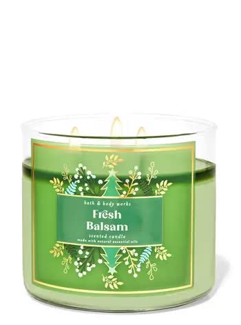 Bath & Body Works White Barn 3-Wick Candle with essential oils delivers a rich seasonal aroma.