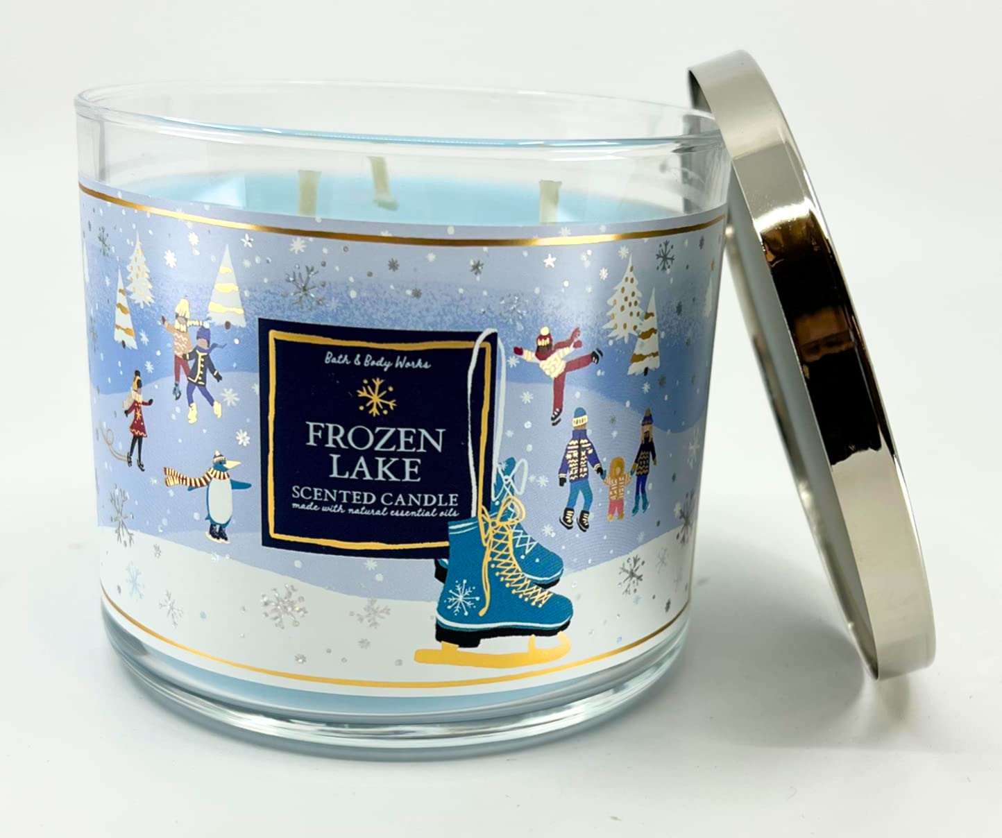 Bath & Body Works White Barn 3-Wick Candle Frozen Lake wick-closeup reveals premium essential oil cues.