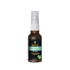Bee & You Propolis Throat Spray dispense pump enables easy use.