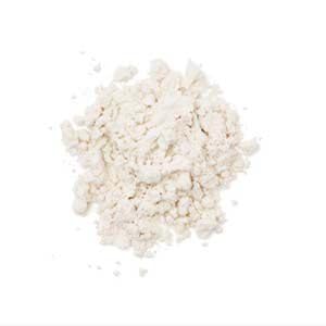 BEYOND RAW L-Carnitine powder mixing glass ready for quick pre-workout blends.