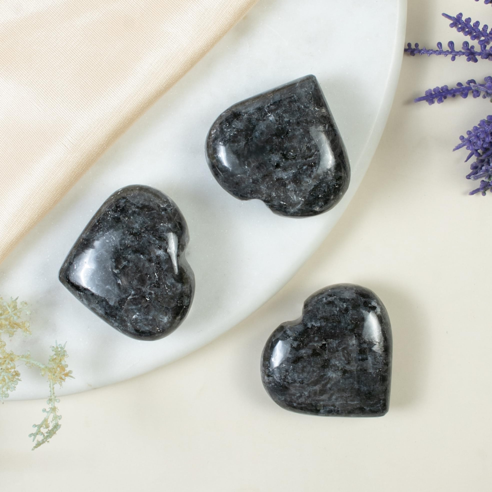BEZAVO natural healing gem for home decor and feng shui prosperity vibes.