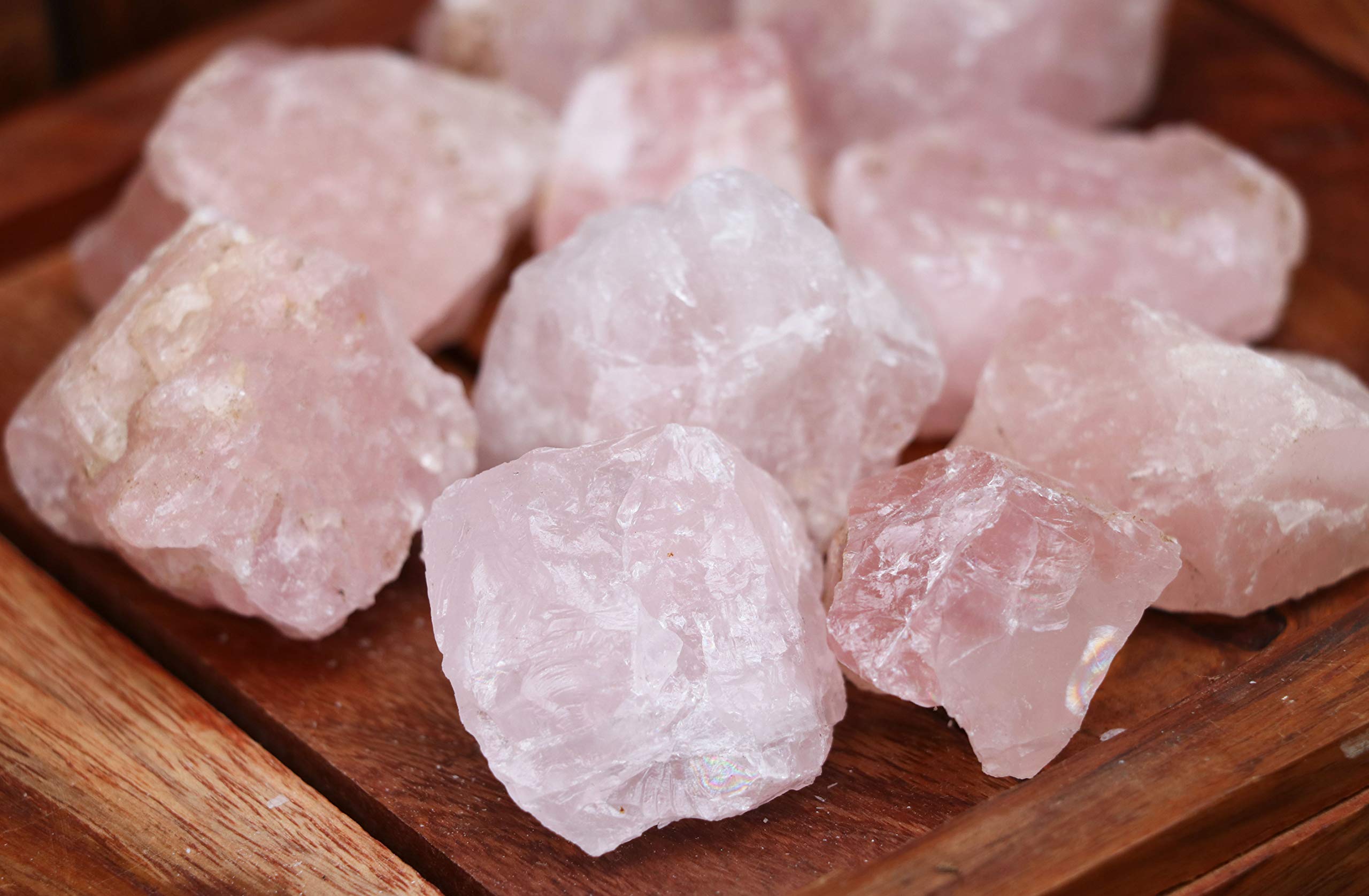 BEZAVO Rose Quartz rough stones as pocket stones for mindfulness