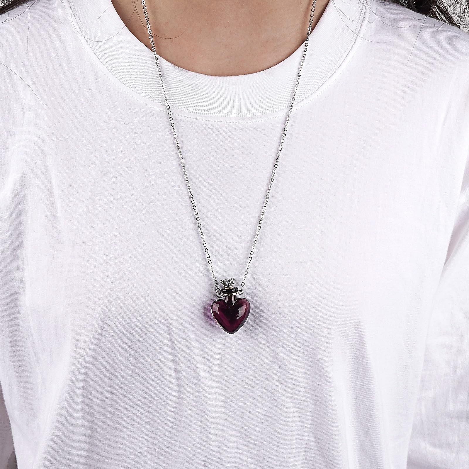 Biiange heart pendant dimensions guide and compact size