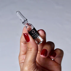 Bio-Therapeutic Collagen & Elastin ampoules applying a lightweight hydrating layer on skin