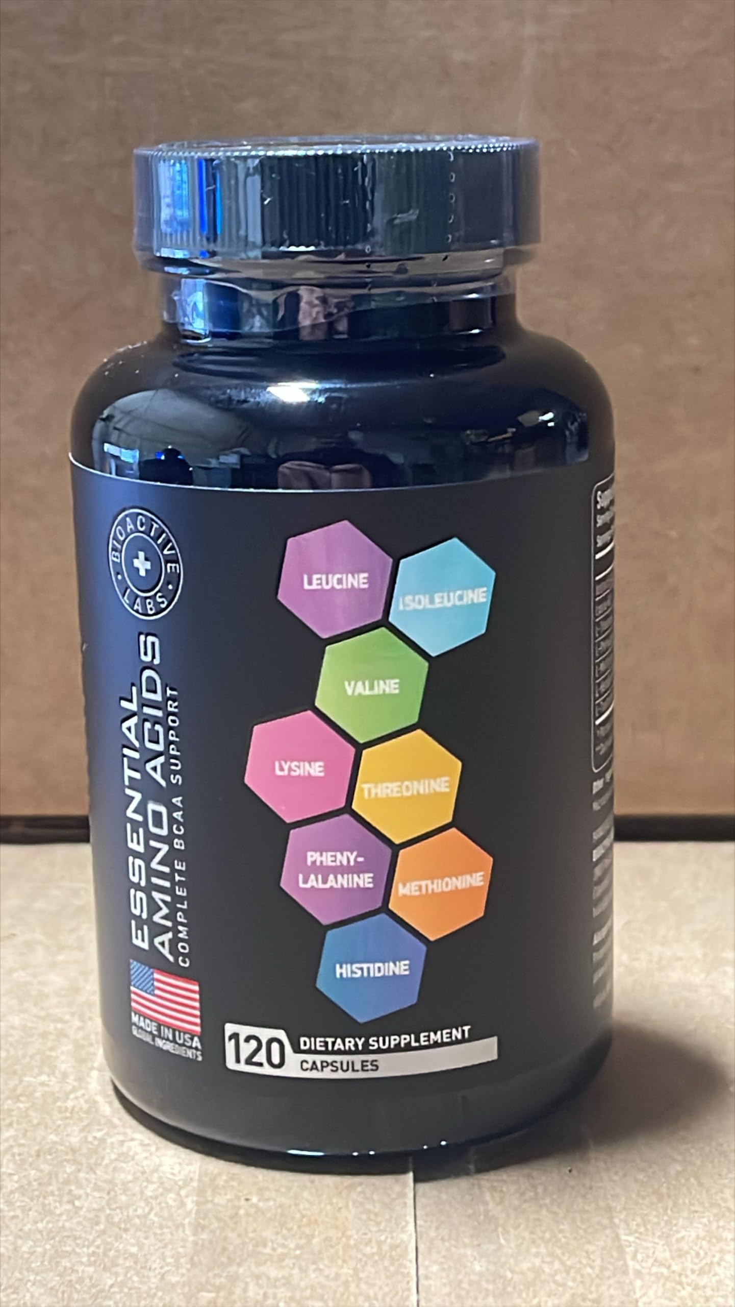 BIOACTIVE LABS gluten-free seal on packaging indicates diet-friendly supplement.
