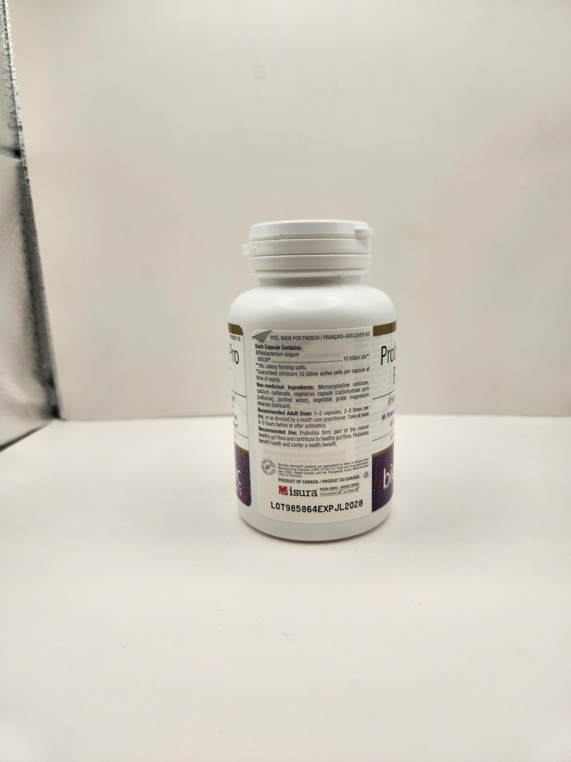 60 VegiCaps ready for daily probiotic routine and gut support.