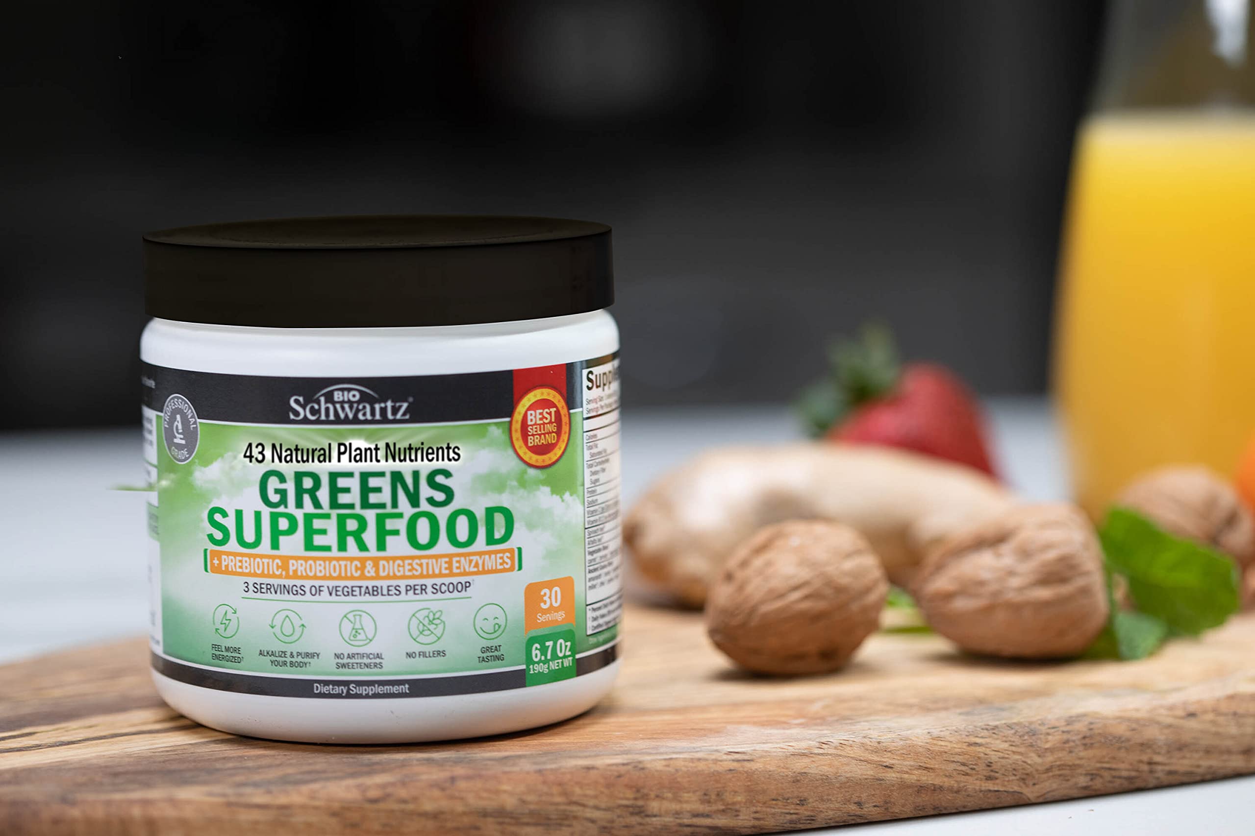 BioSchwartz greens with ingredients bowl signals organic greens and spirulina.