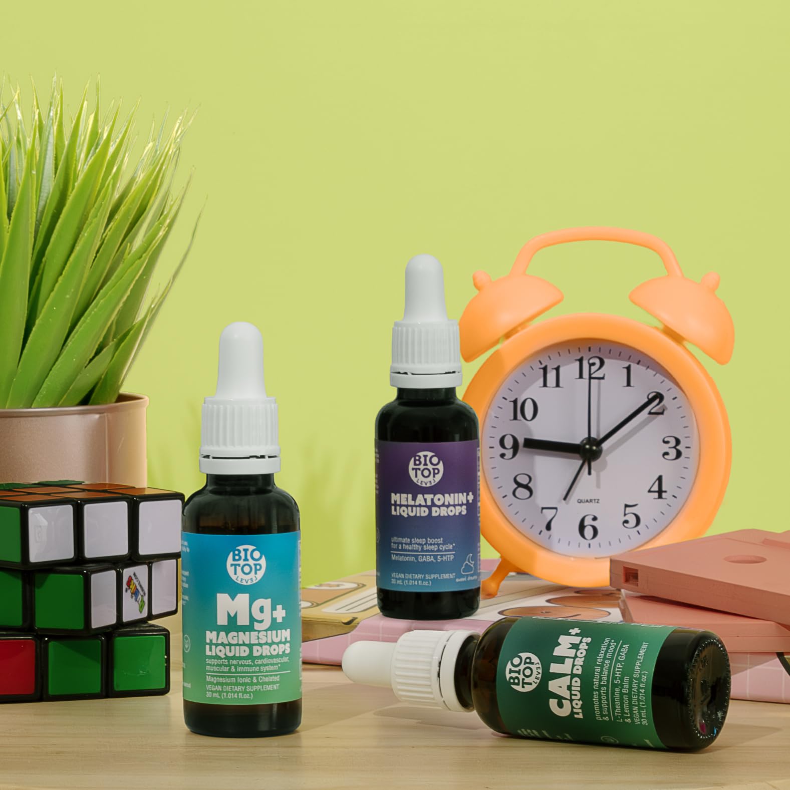 BIOTOPLEVEL bottle indicates a 30-day supply for easy planning.