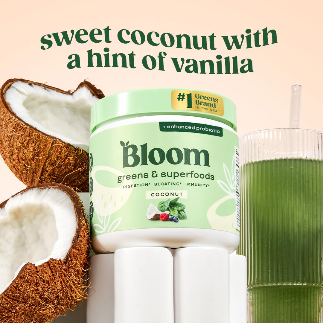 Bloom Nutrition daily scoop with powder ready to mix for a nutrient boost.
