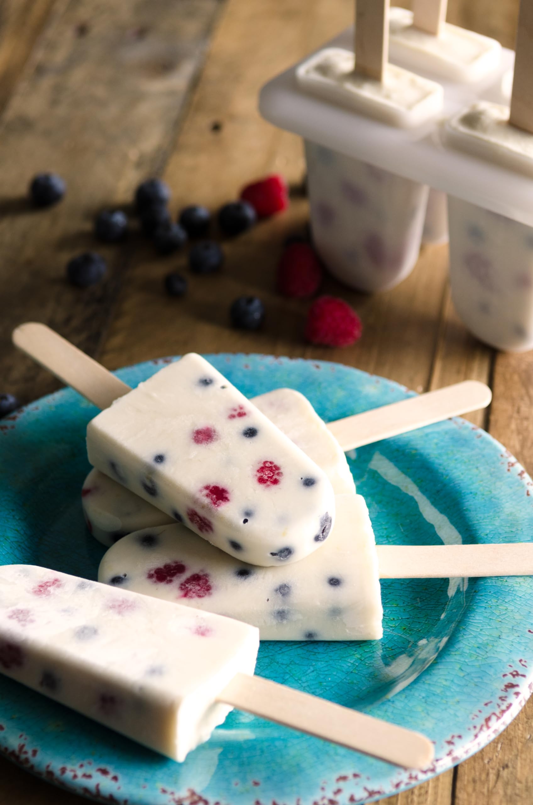 Package and scoop of Bob's Red Mill Whey Protein Concentrate ready for daily use.