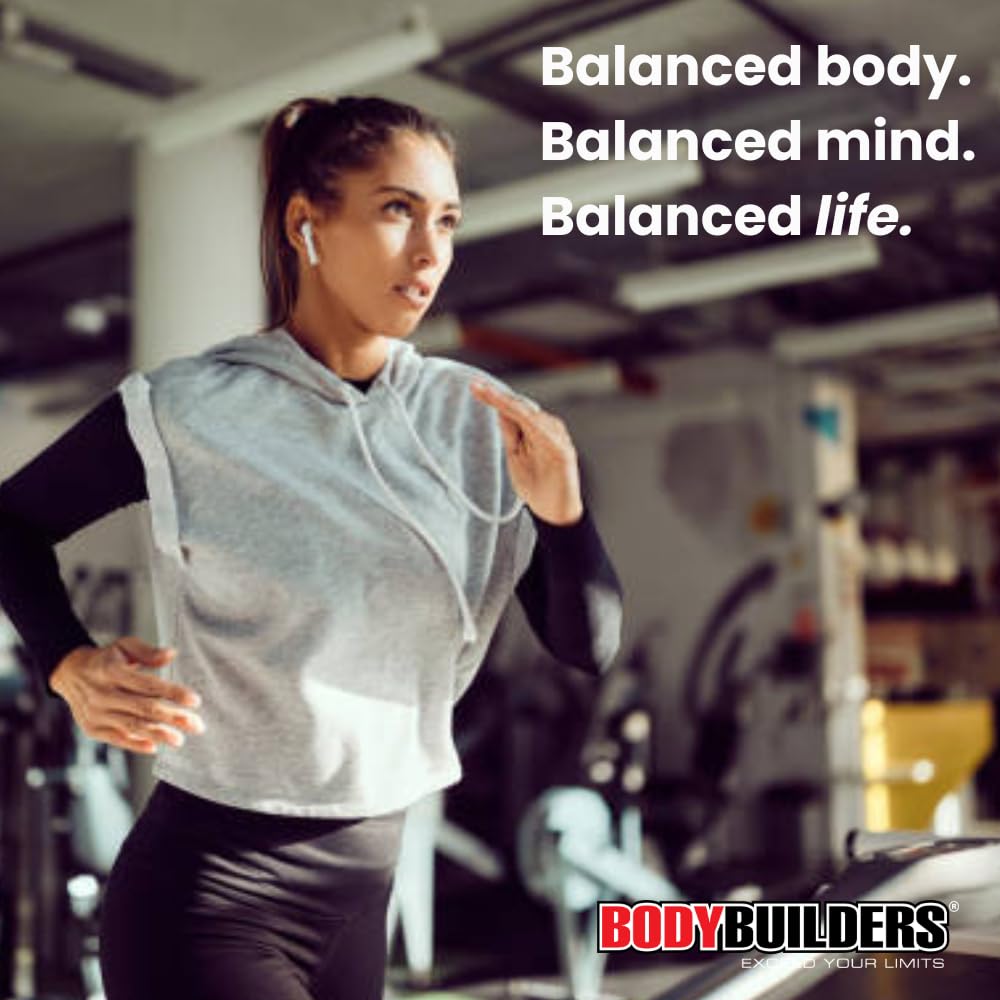 BODY BUILDERS Creatine in a mixing glass dissolves smoothly without clumps.