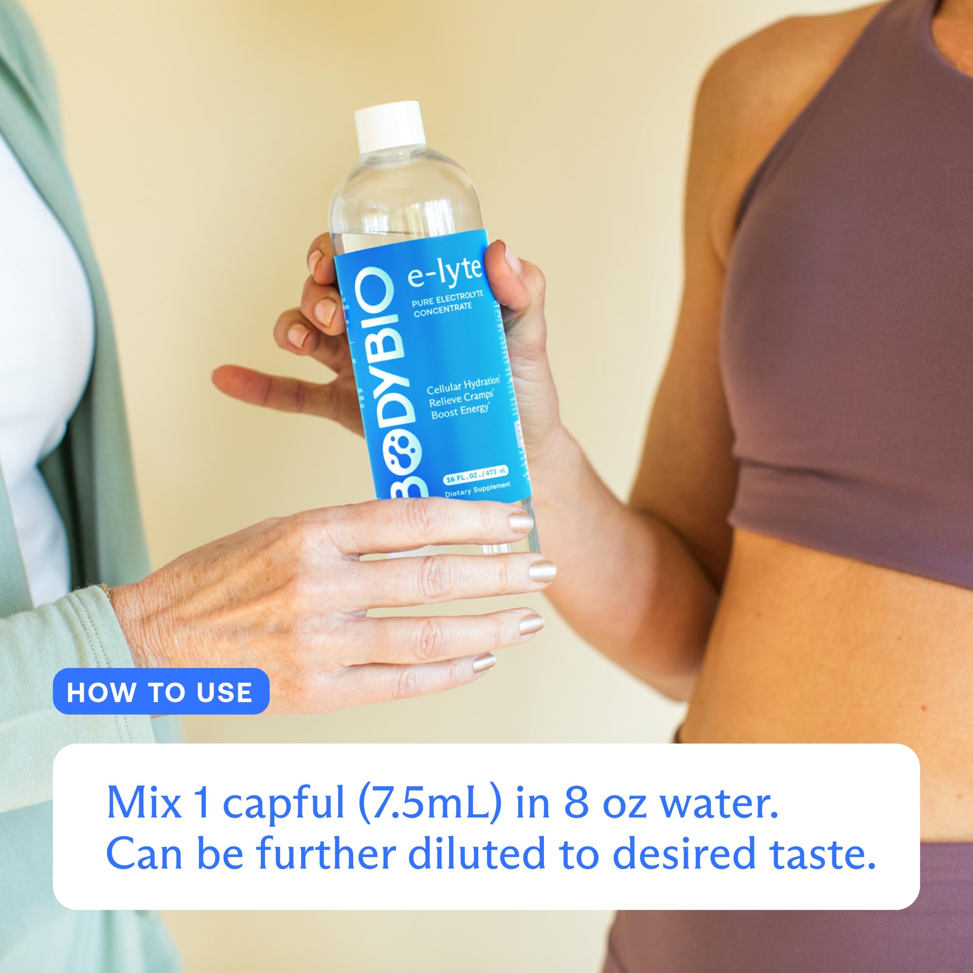 BodyBio e-Lyte dissolving in water illustrating quick refreshment.