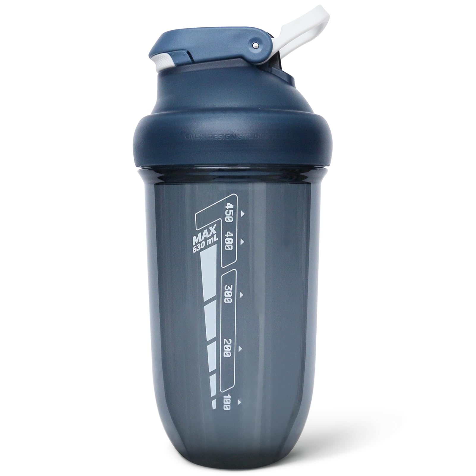 boieioe 20oz protein shaker with blue cap for spill-proof gym use.