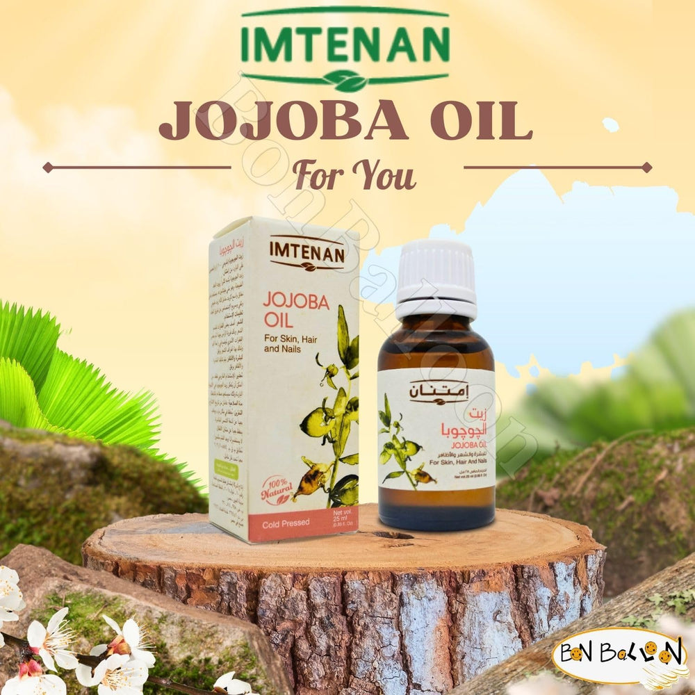 Bonballoon Jojoba Oil applied to hair ends for conditioning and shine.
