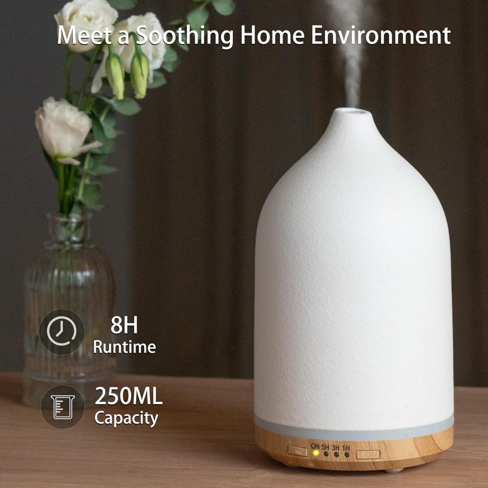 BOXING diffuser with LED night-light showing 7 colors for cozy bedroom ambiance.