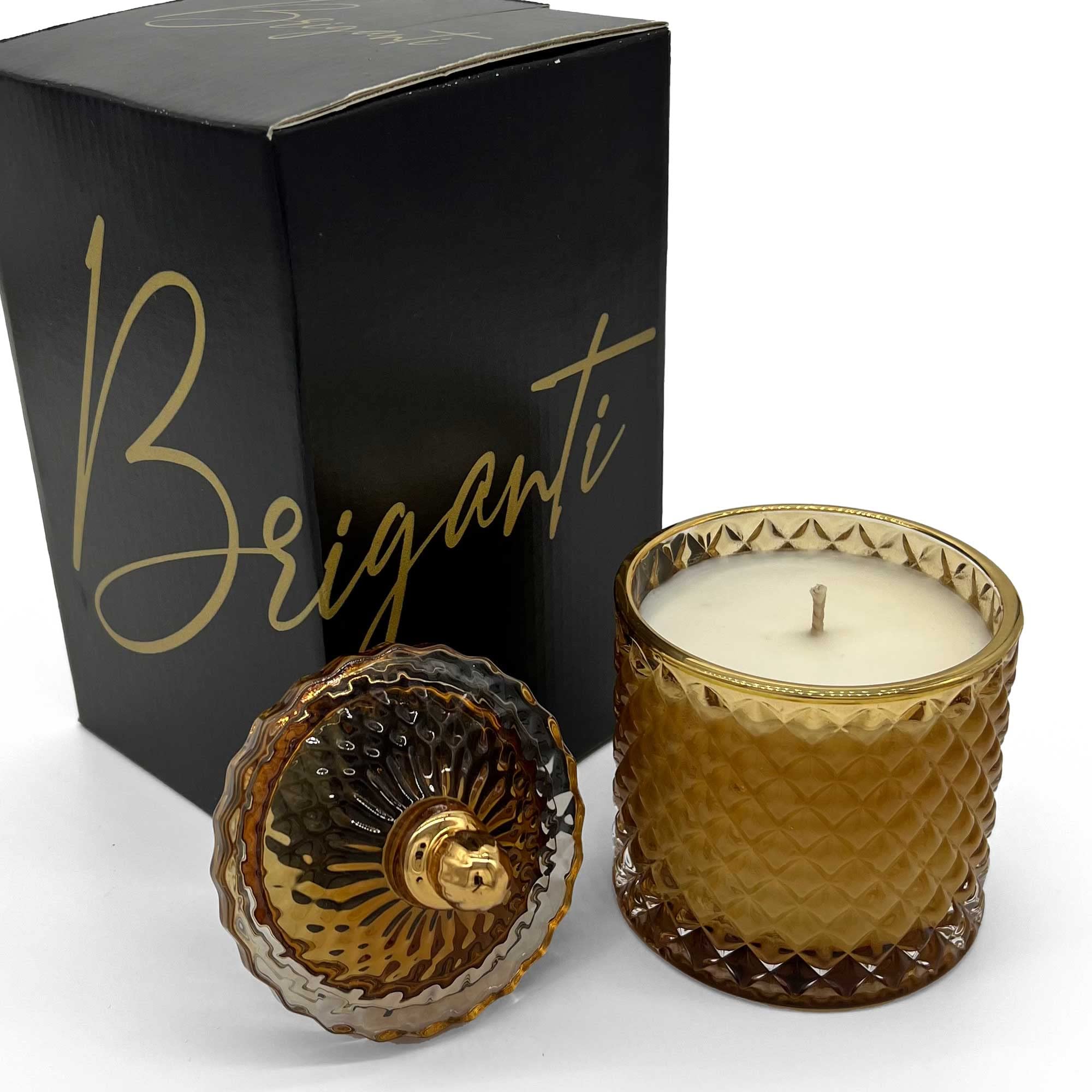 BRIGANTI Vanilla Cupcake candle with gold-rim lid enhances cozy décor