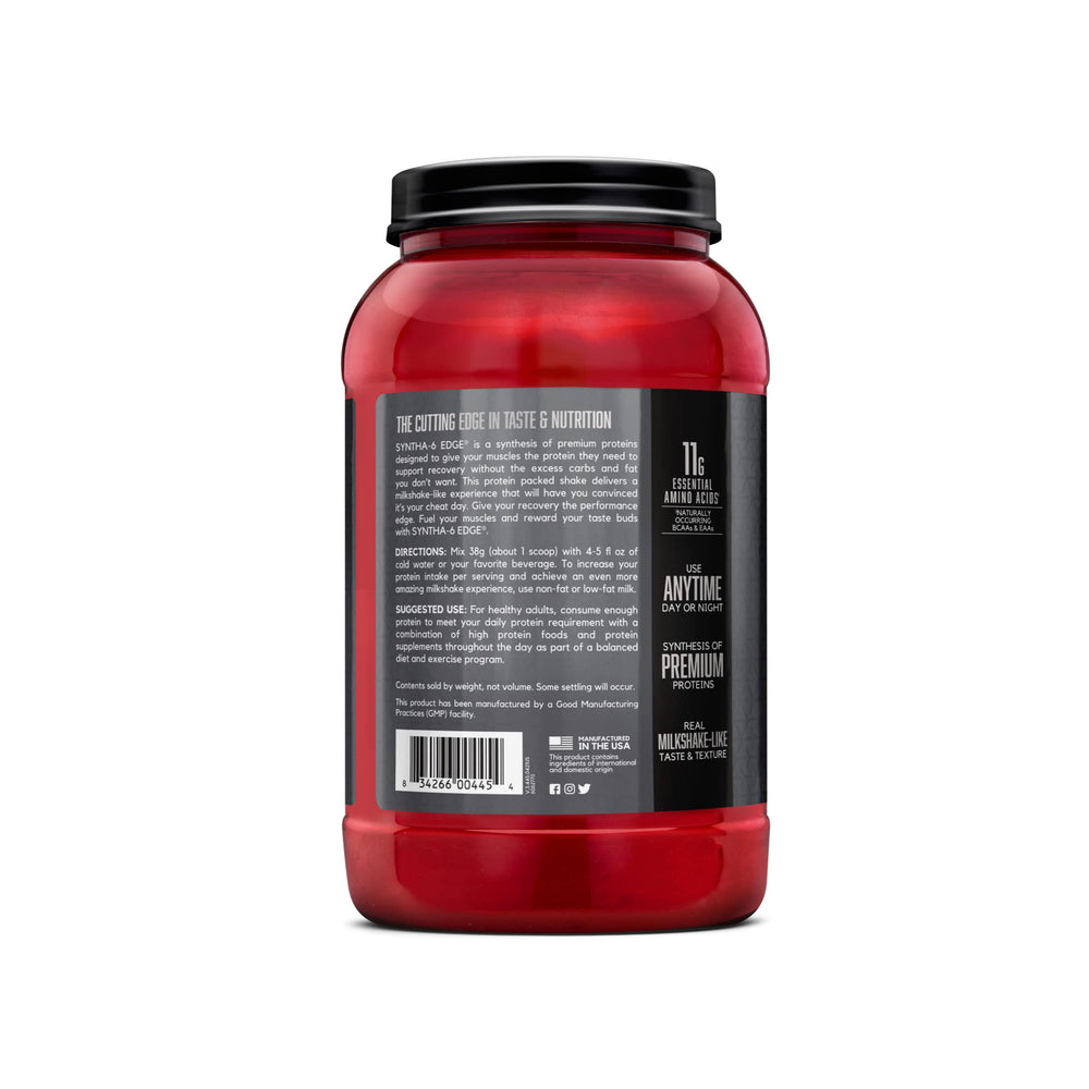 BSN SYNTHA-6 Edge vanilla shake in a glass delivers a satisfying flavor.