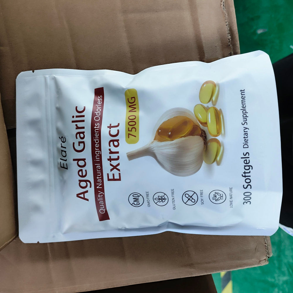 BSolace aged garlic extract bag with 300-count capsules for daily use.