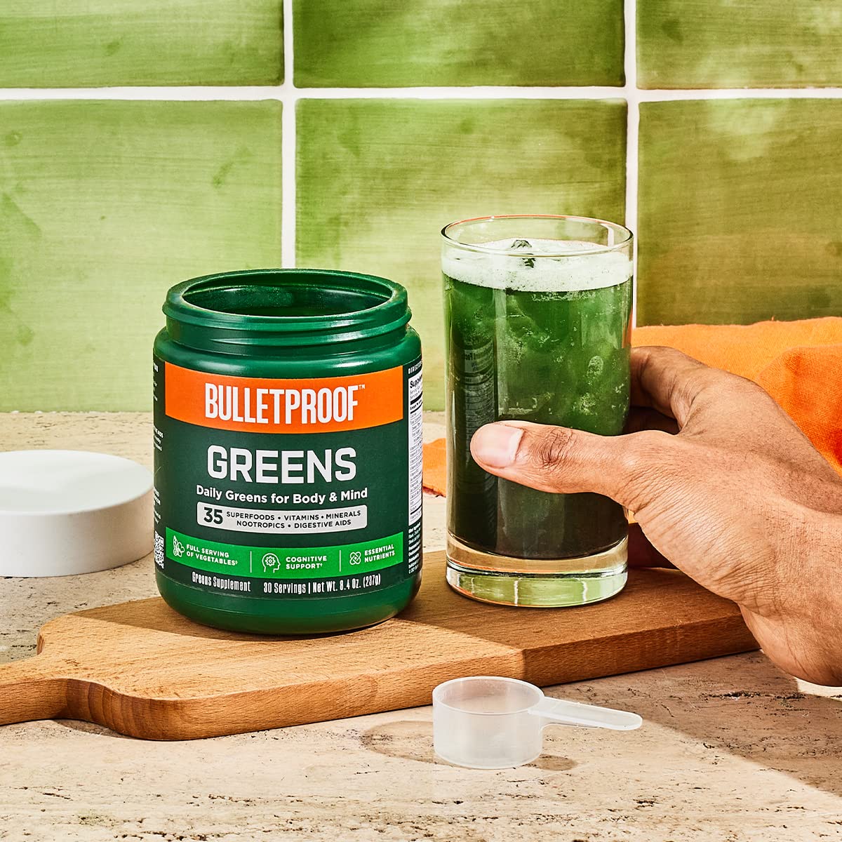 Bulletproof Greens pineapple flavor splash hints at lightly sweet taste.