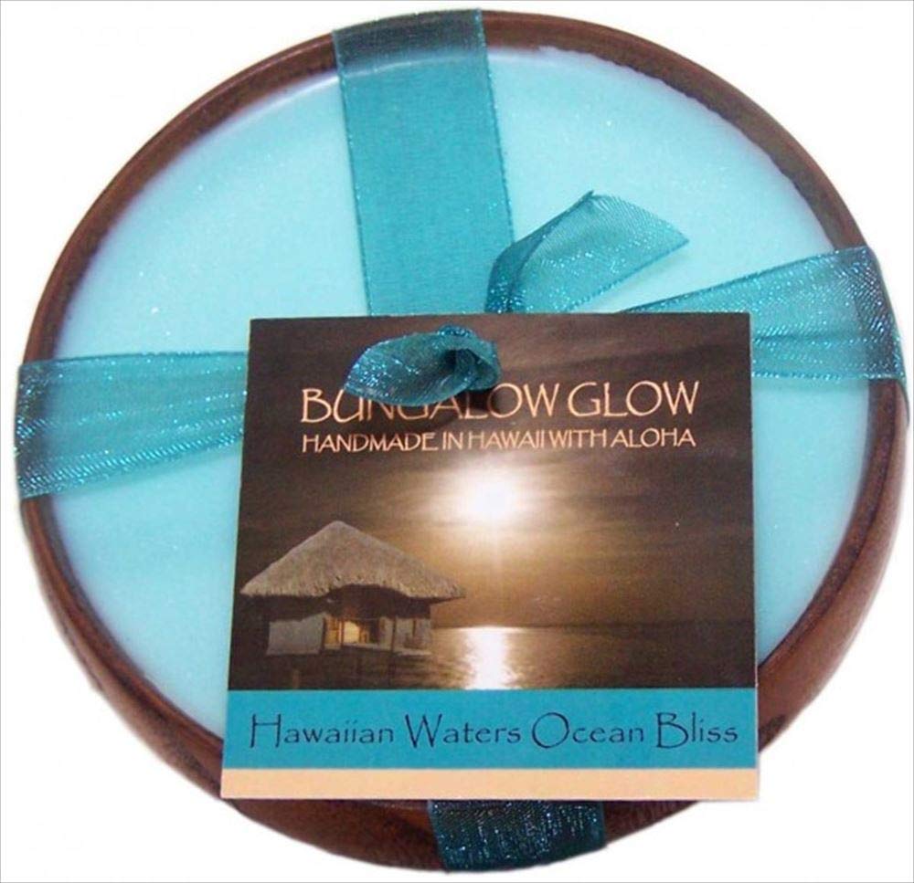 Bungalow Glow Hawaiian Waters wood candle creates relaxing ambiance with a long burn