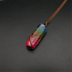Caiyao quartz crystal point pendant detail for meditation and focus.