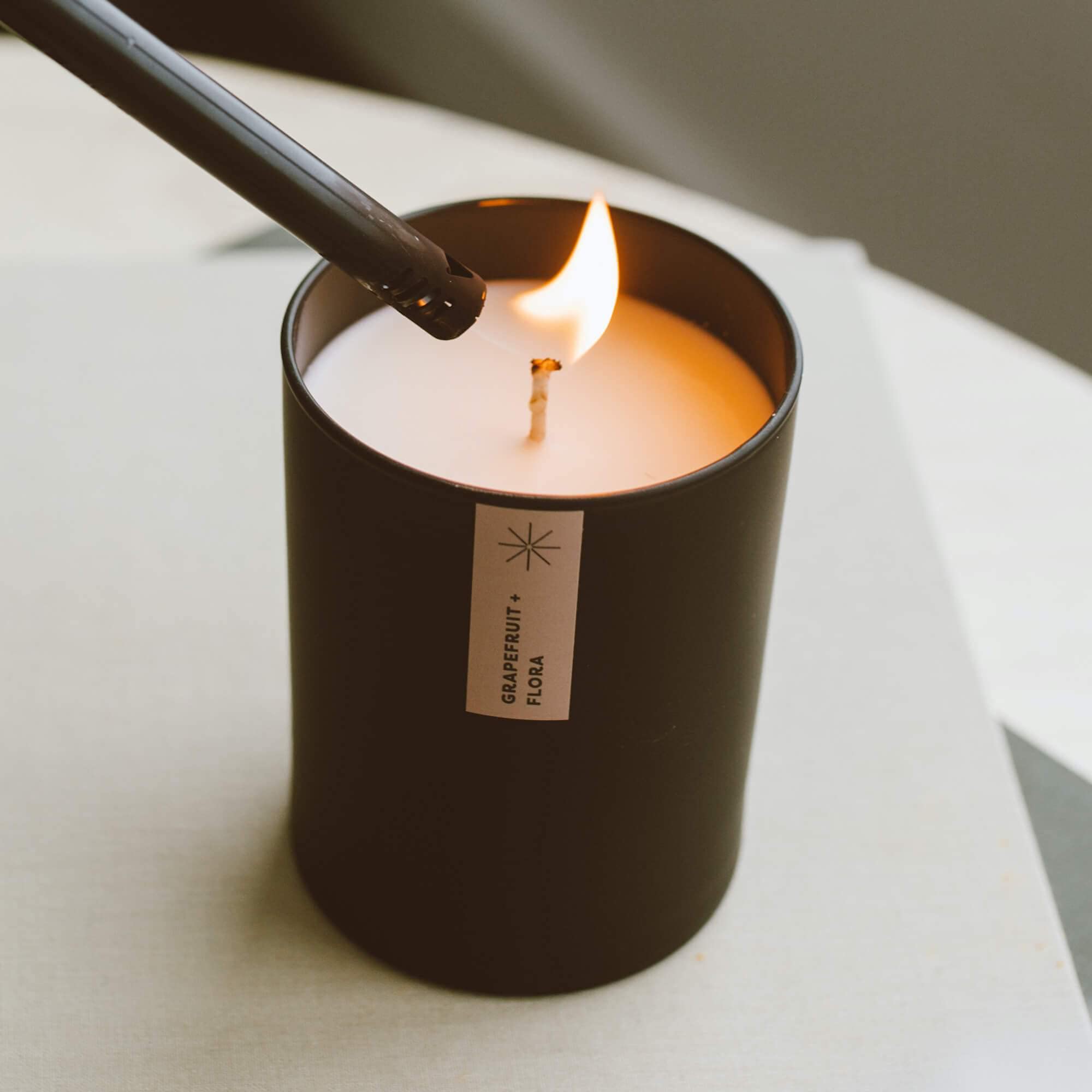 Calyan Wax Co. Grapefruit and Flora tumbler detail in matte black finish