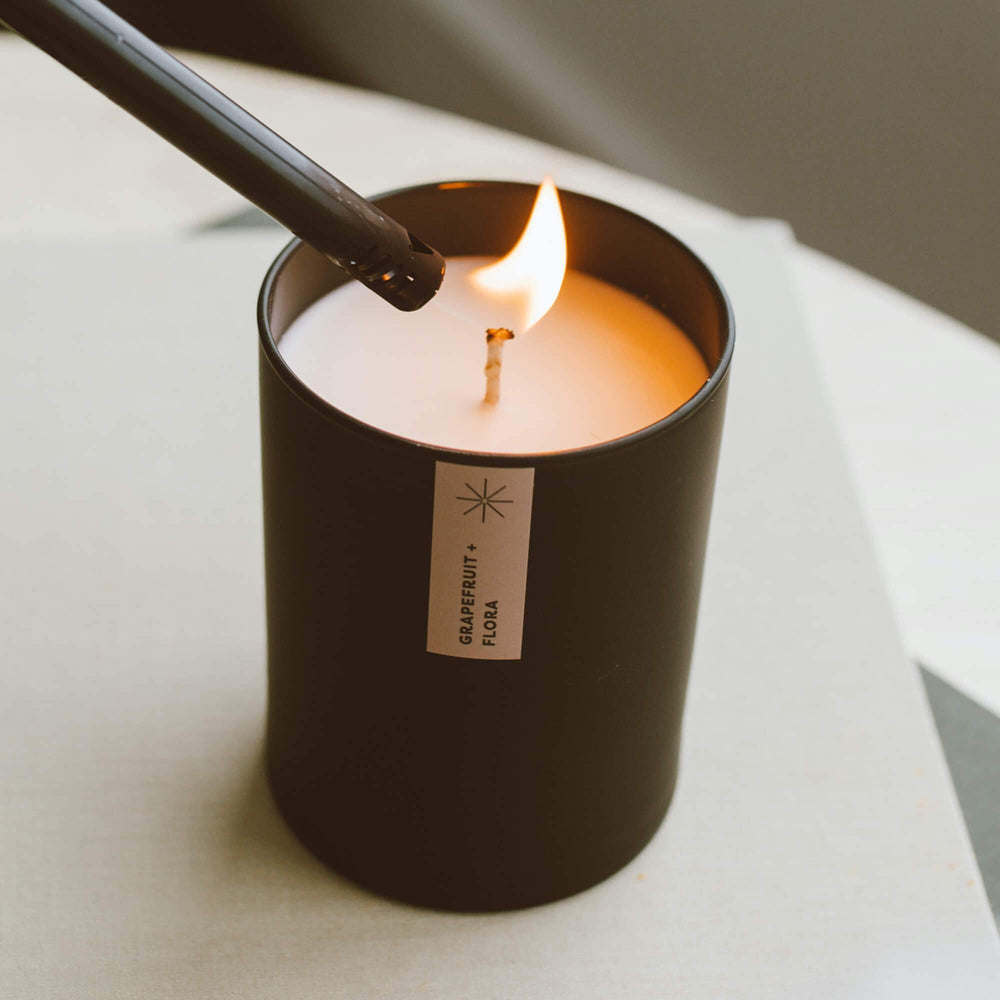Calyan Wax Co. Grapefruit and Flora tumbler detail in matte black finish