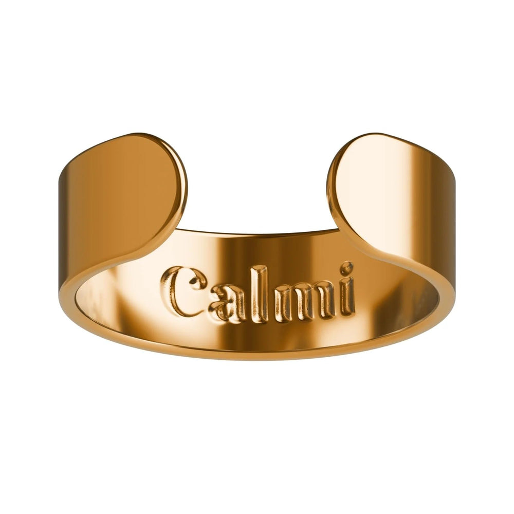 CALMI adjustable-fit ring shown on a finger, comfortable for daily wear.
