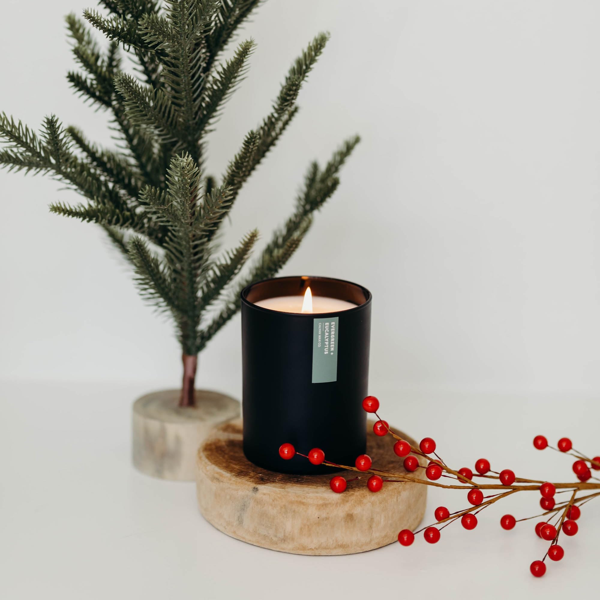 Calyan Wax Co. soy-wax close-up communicates plant-based ingredients for a clean burn.