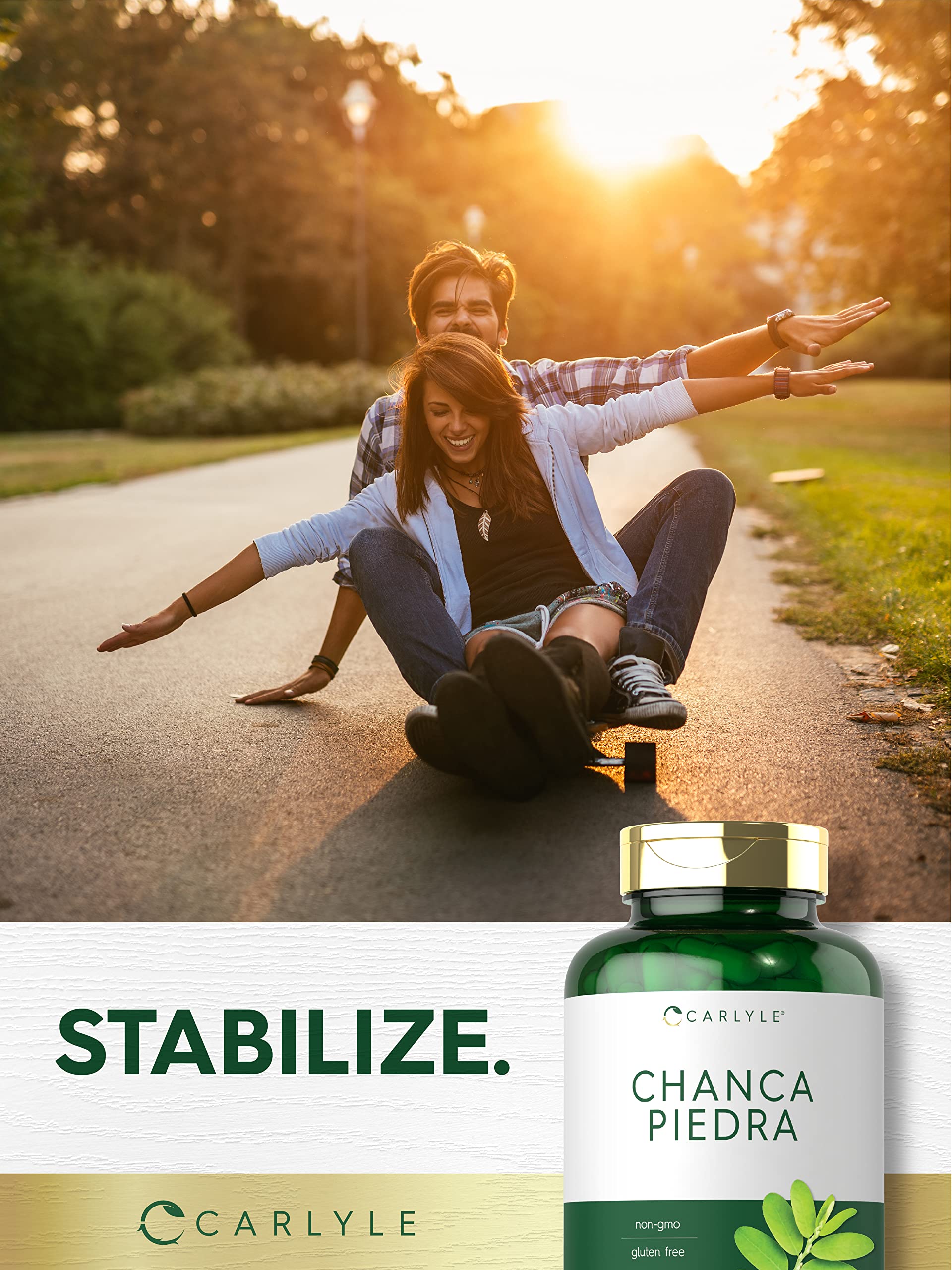 Carlyle Chanca Piedra pouring capsules, demonstrates quick-release design for convenient use.