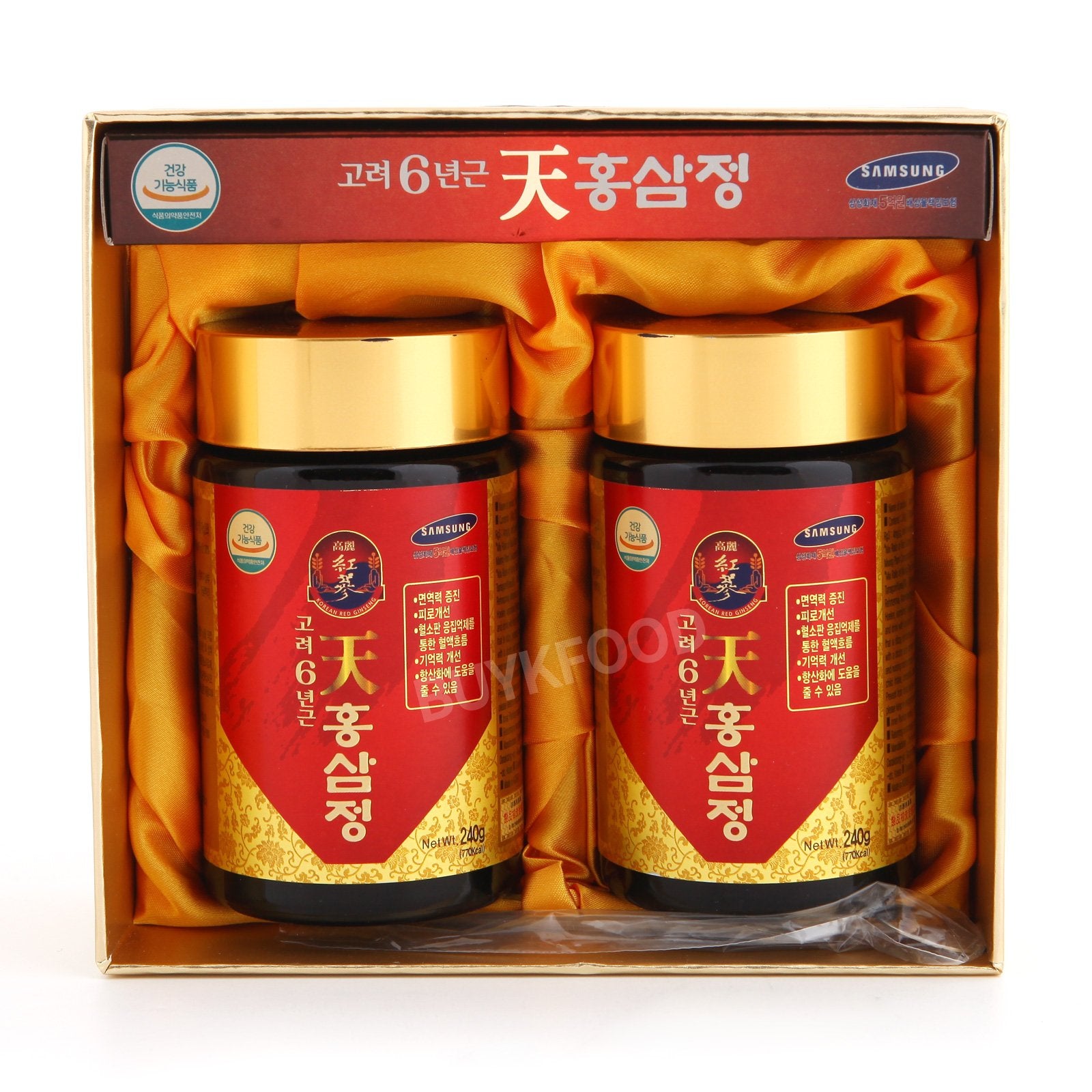 Cheon Hong Sam Jeong 6-year red ginseng bottles front view for daily wellness.