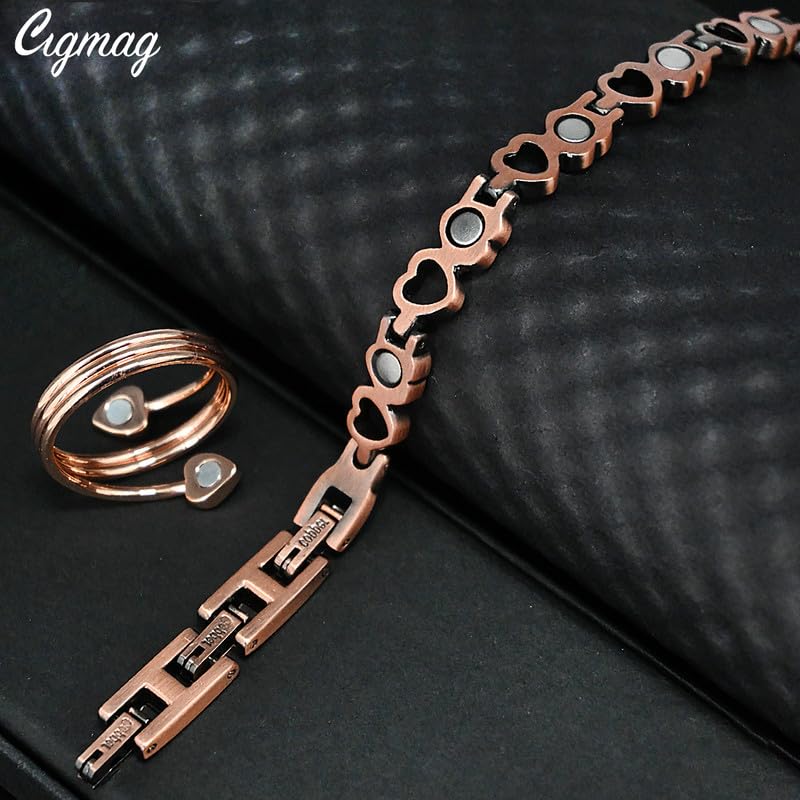 Glossy lacquer finish on Cigmag copper anklet resists tarnish
