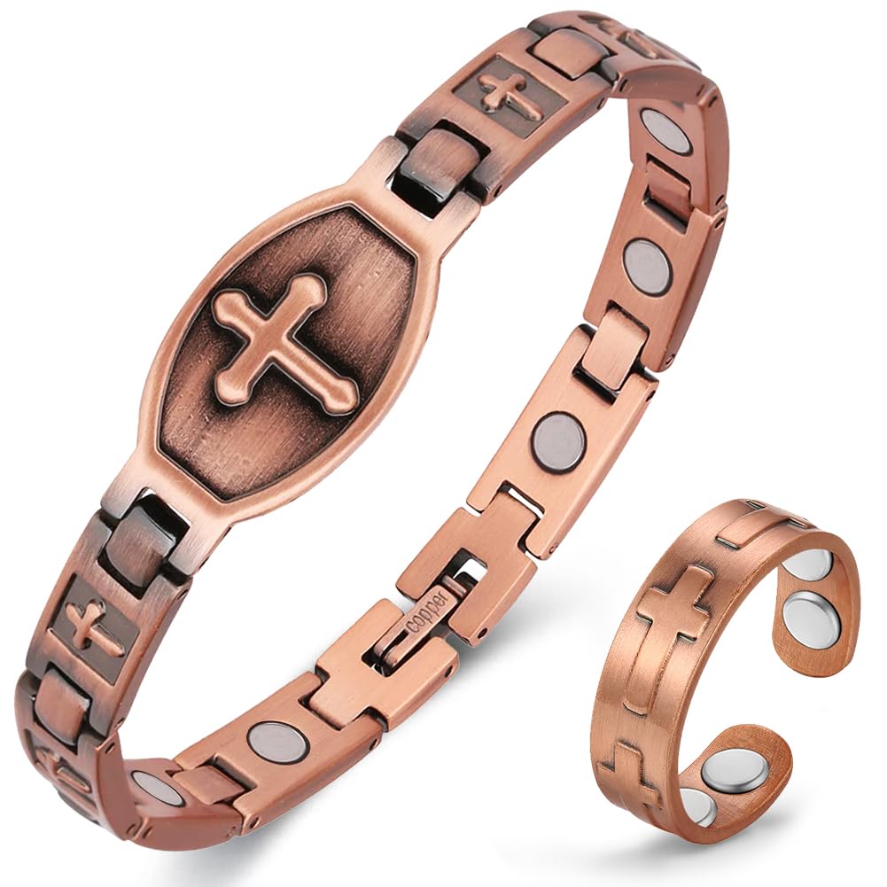 Cigmag copper bracelet for women with ultra magnets in closeup for everyday style.
